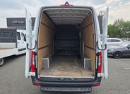 Mercedes-Benz Sprinter 18