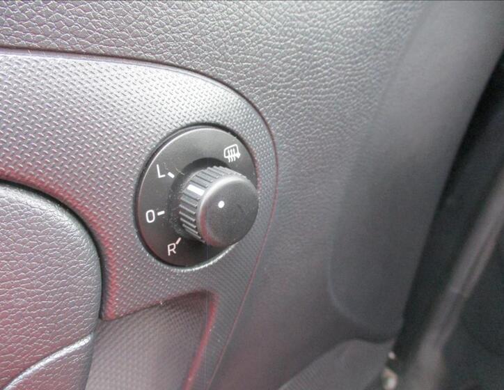 Škoda Roomster 23