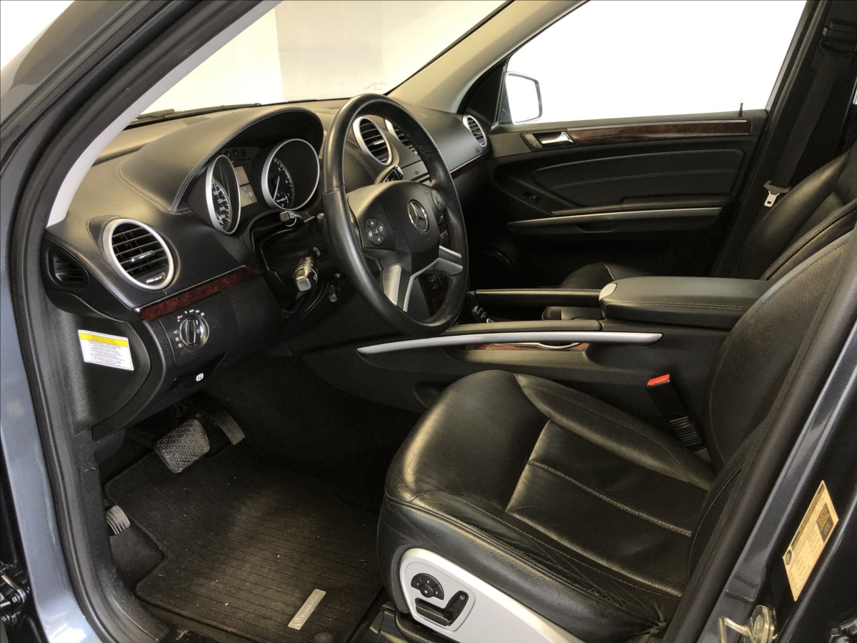 Mercedes-Benz GL