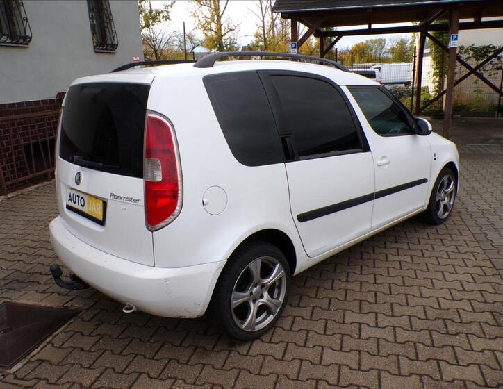Škoda Roomster 4