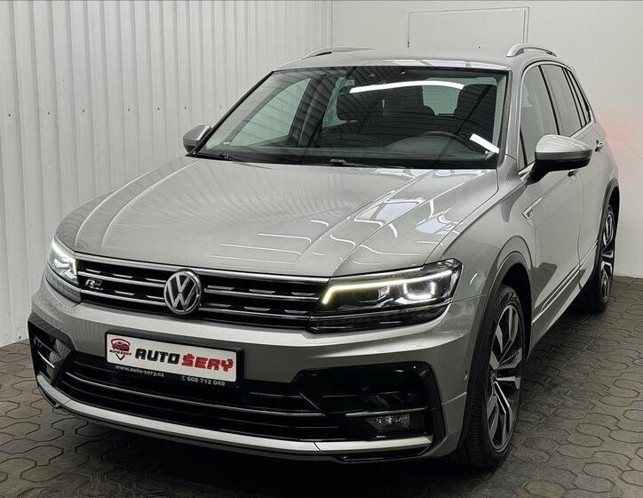 Volkswagen Tiguan 1
