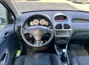 Peugeot 206 20