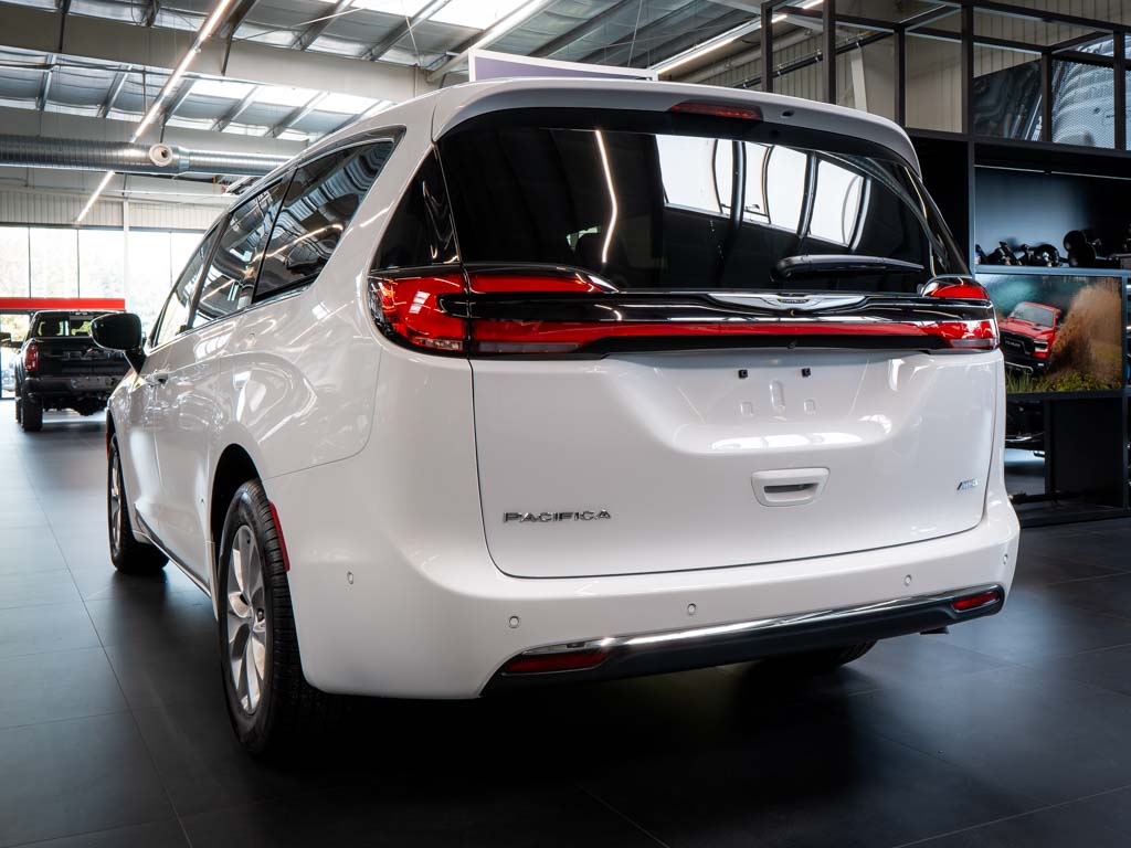 Chrysler Pacifica