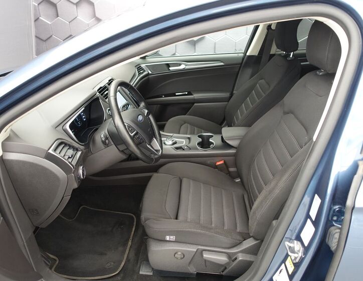 Ford Mondeo 25