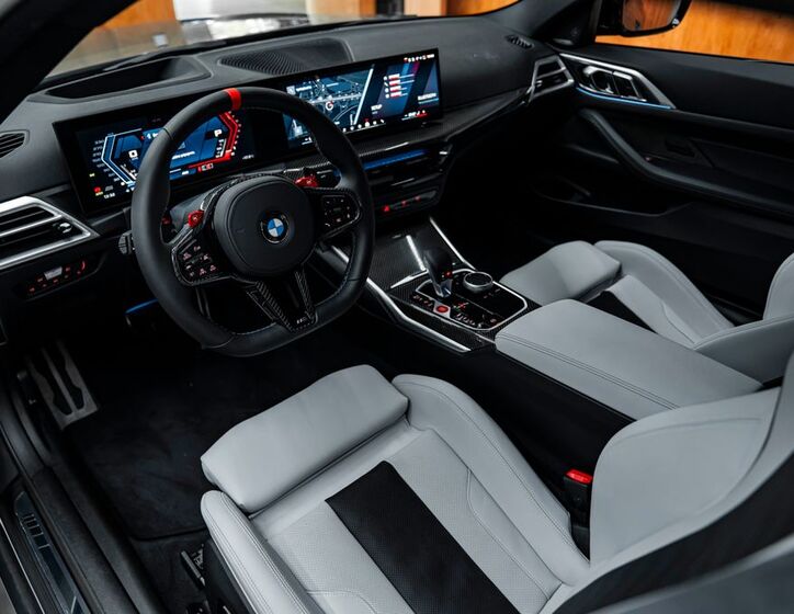 BMW M4 19