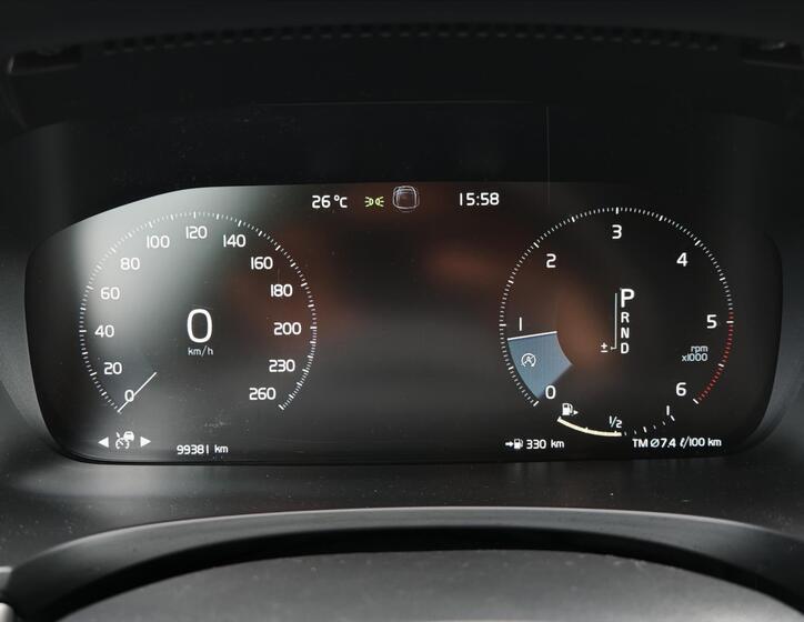 Volvo V90 22