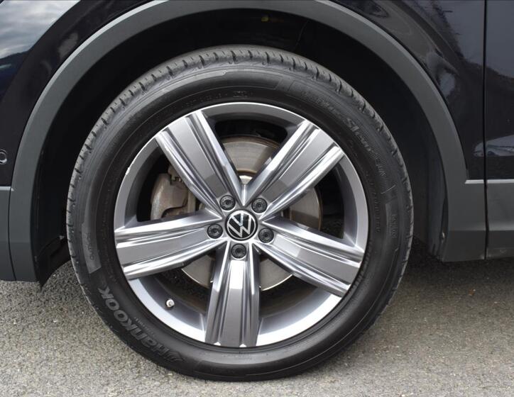 Volkswagen Tiguan Allspace 6