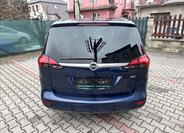 Opel Zafira 4