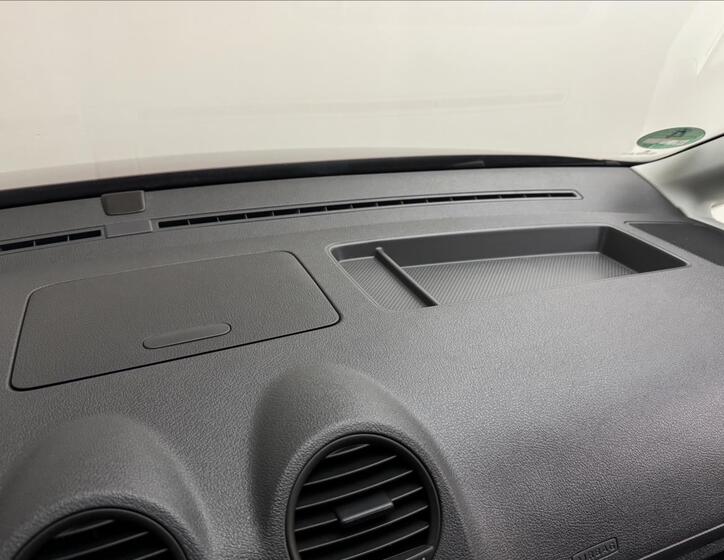 Volkswagen Caddy 11