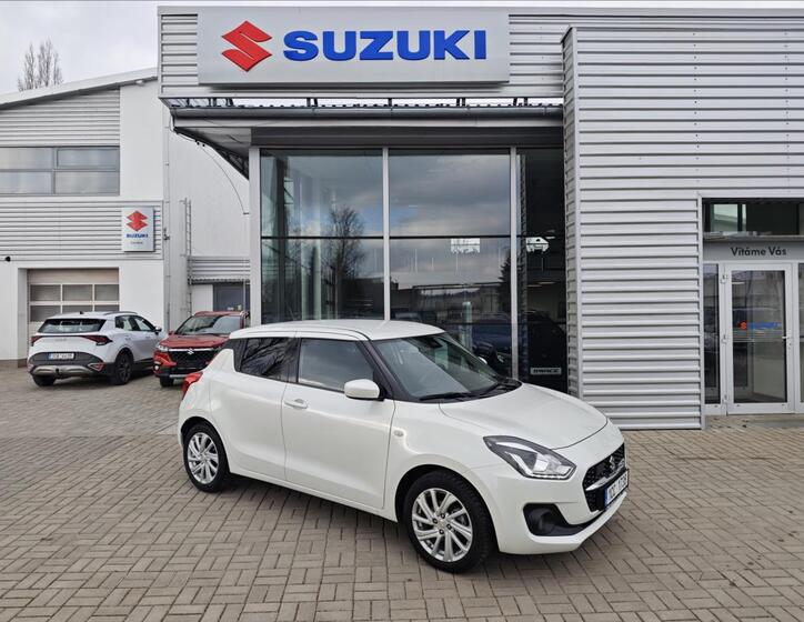 Suzuki Swift 1
