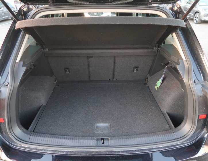 Volkswagen Tiguan 17