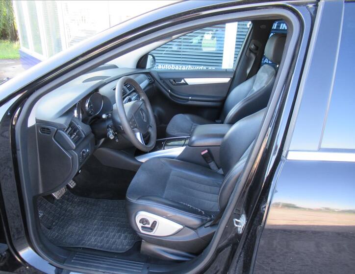 Mercedes-Benz Třídy R 16