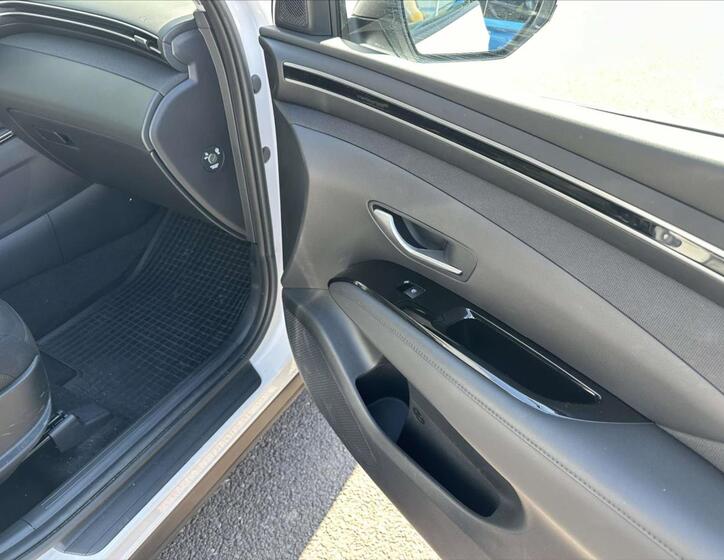 Hyundai Tucson 16
