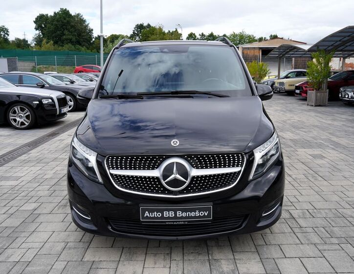 Mercedes-Benz Třídy V 1