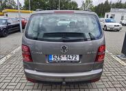 Volkswagen Touran 5