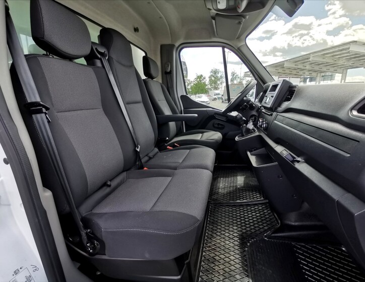 Renault Master 7