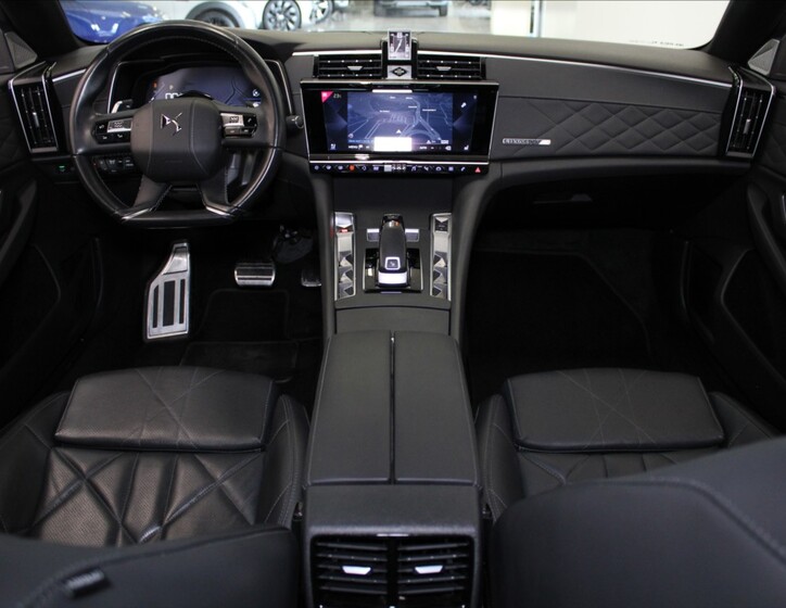 DS Automobiles DS9 8