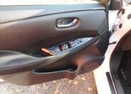 Nissan Leaf 9