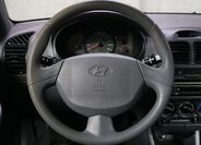 Hyundai Accent 14