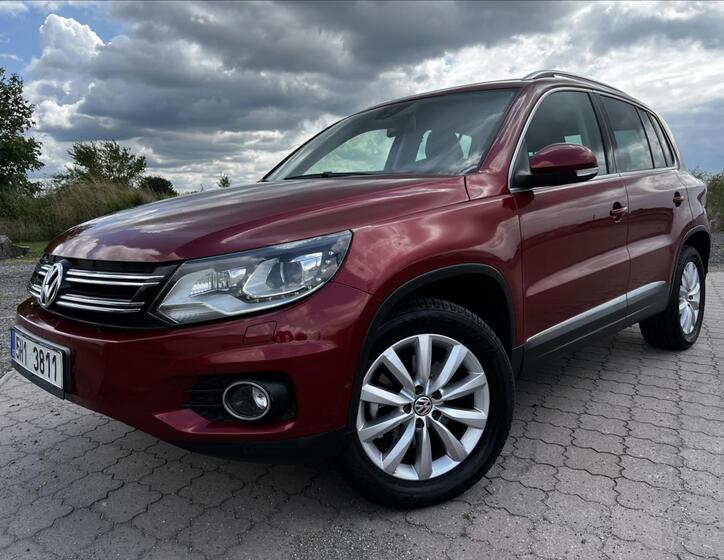 Volkswagen Tiguan 1
