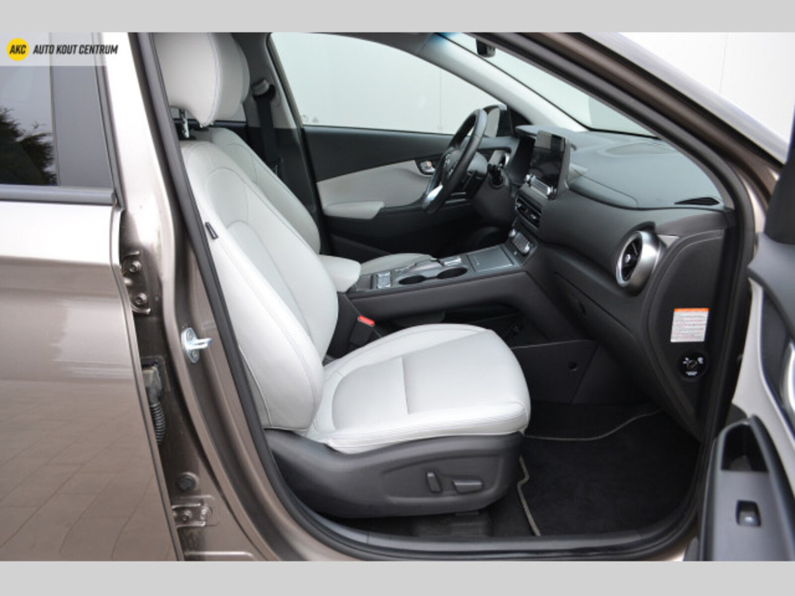 Hyundai Kona 11