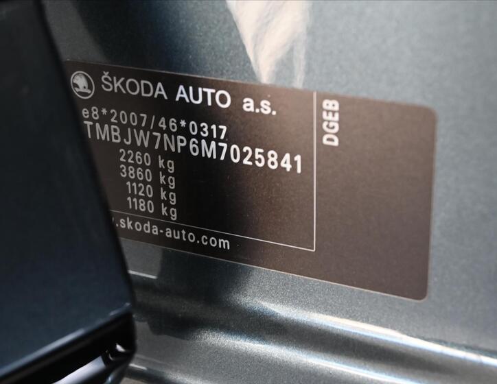 Škoda Superb 15
