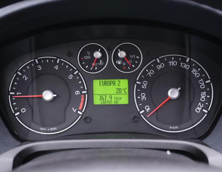 Ford Fiesta 14