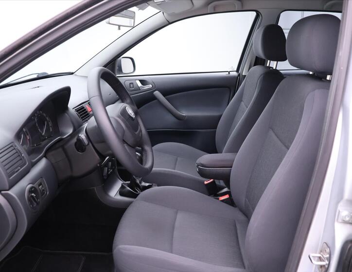 Škoda Octavia 11