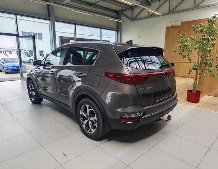 KIA Sportage 4