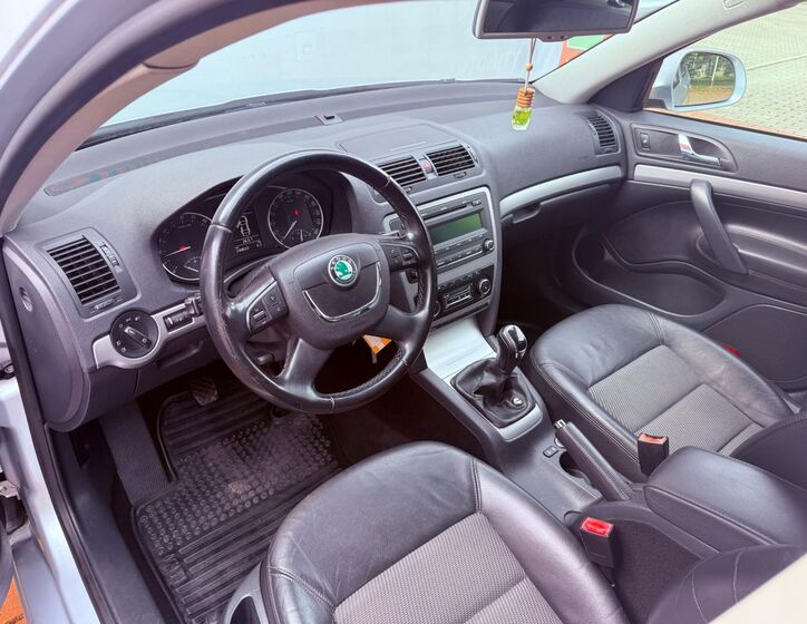 Škoda Octavia 13