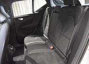 Volvo XC40 9