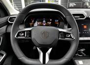 MG ZS 8