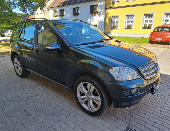 Mercedes-Benz Třídy M 14