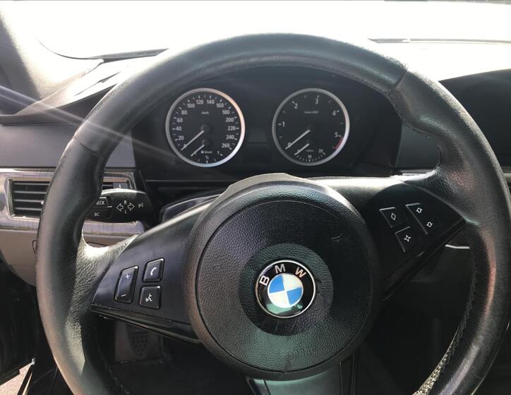 BMW Řada 5 9