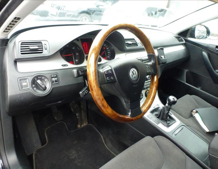Volkswagen Passat 19