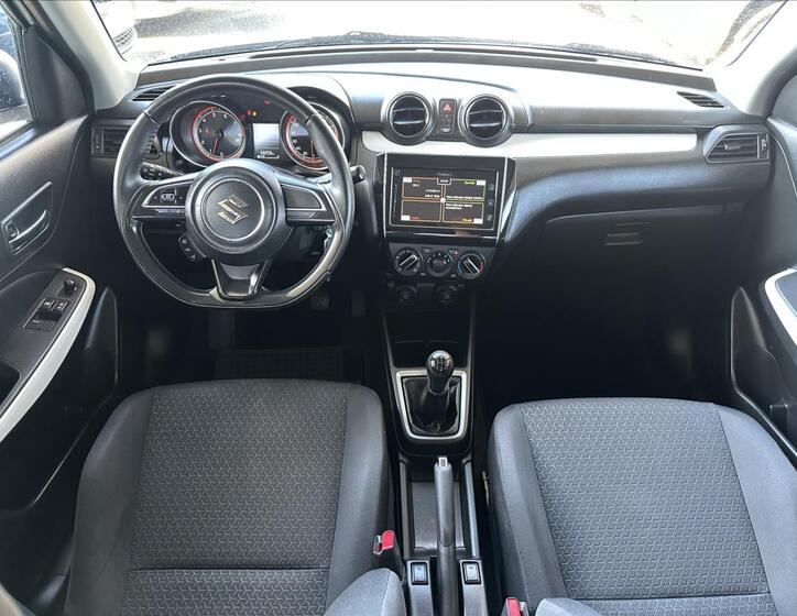 Suzuki Swift 14