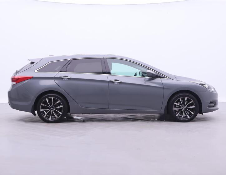 Hyundai i40 8