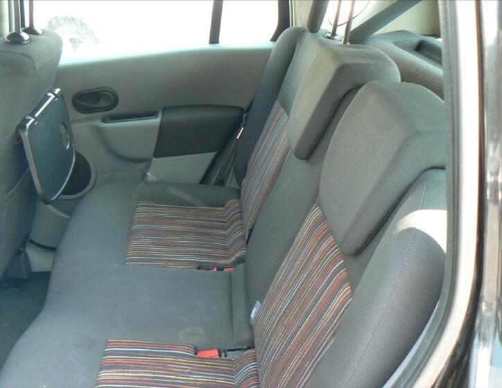 Renault Modus 13