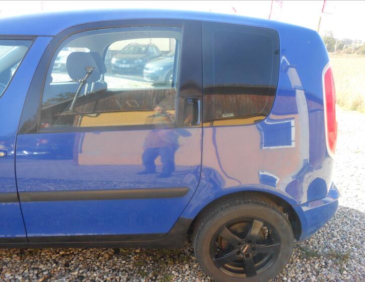 Škoda Roomster 9