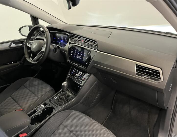 Volkswagen Touran 21