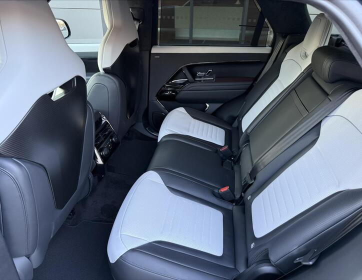 Land Rover Range Rover Sport 21