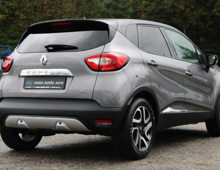 Renault Captur 5