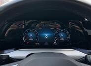 Volkswagen Golf 9