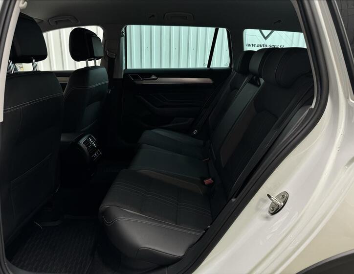 Volkswagen Passat 34