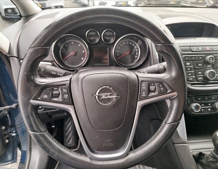 Opel Zafira 17