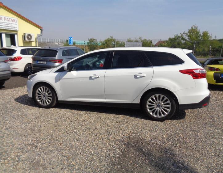 Ford Focus 8