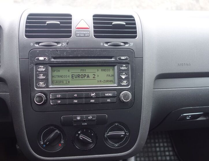Volkswagen Golf 27