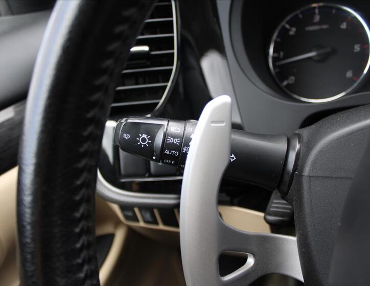 Mitsubishi Outlander 20