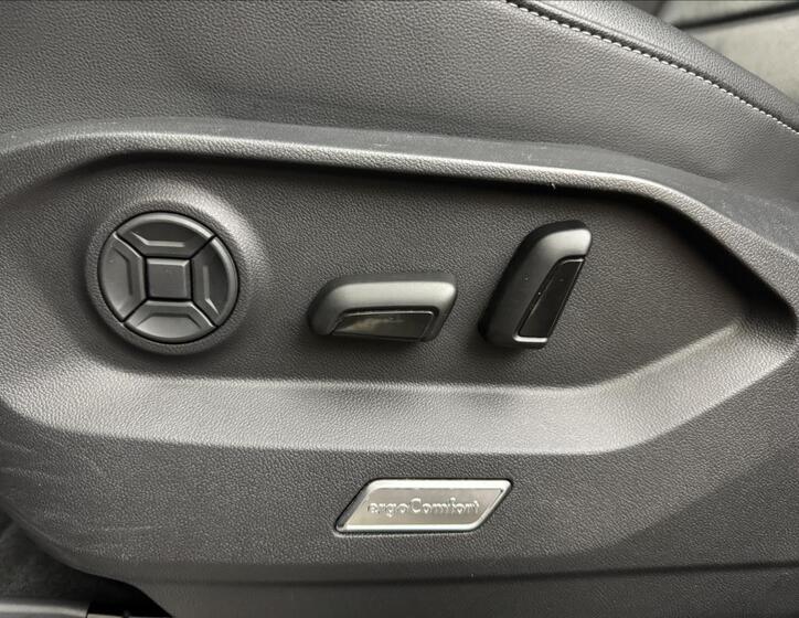Volkswagen Touareg 40