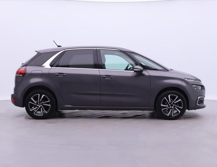Citroën C4 SpaceTourer 8